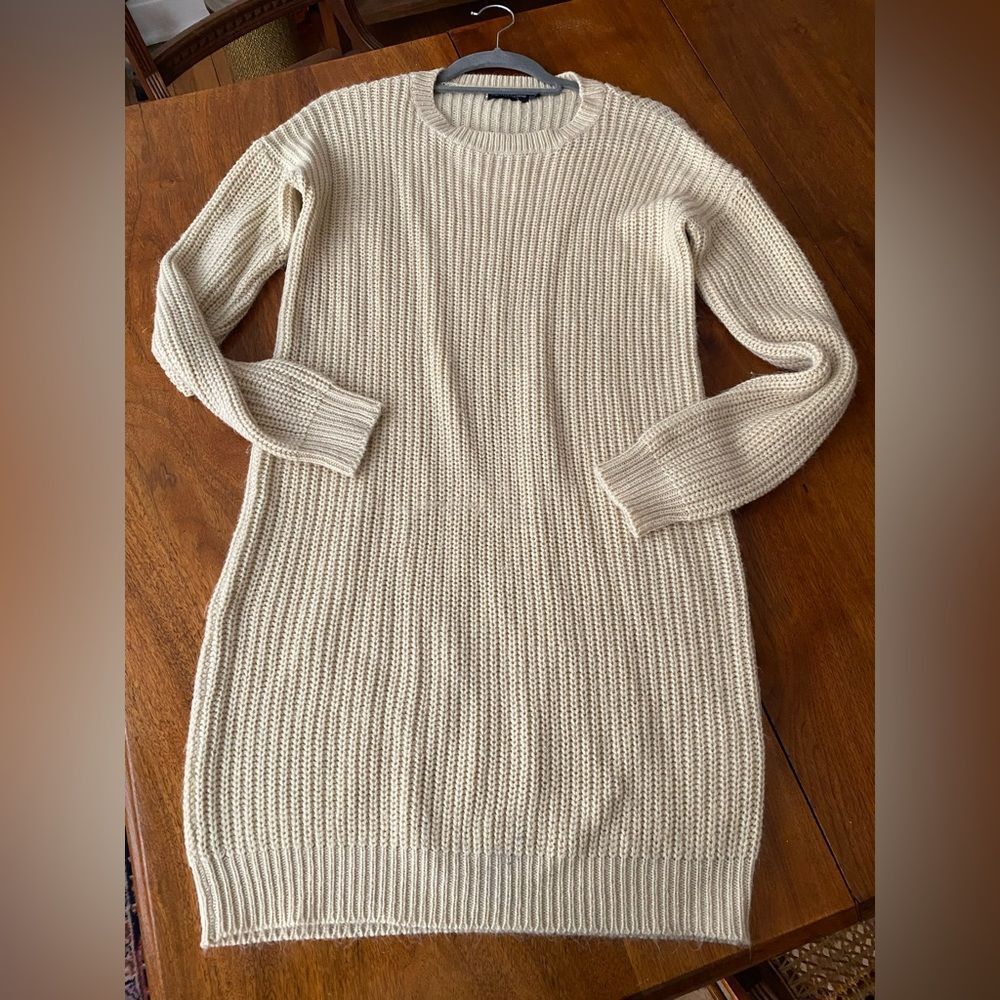 Pretty Little Thing Cream Knit Long Sleeve Sweater Dress Size 4